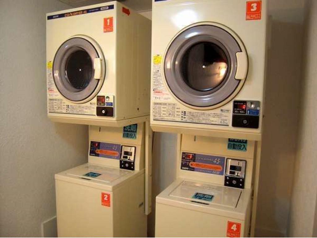 Hotel Livemax Budget Iyo Mishima Shikokuchuo Eksteriør billede