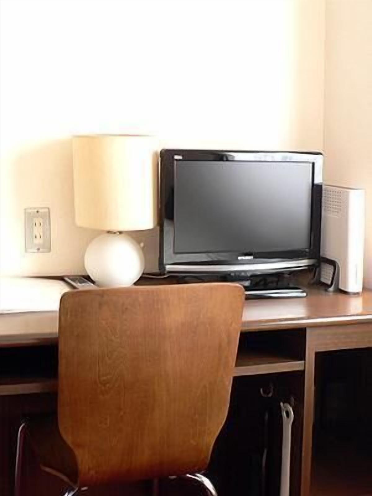Hotel Livemax Budget Iyo Mishima Shikokuchuo Eksteriør billede