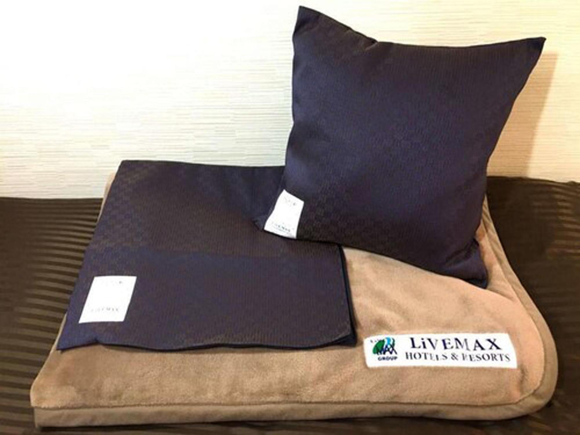 Hotel Livemax Budget Iyo Mishima Shikokuchuo Eksteriør billede
