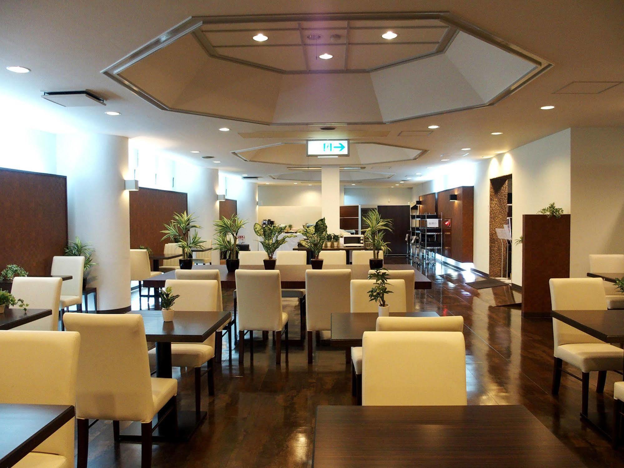 Hotel Livemax Budget Iyo Mishima Shikokuchuo Eksteriør billede