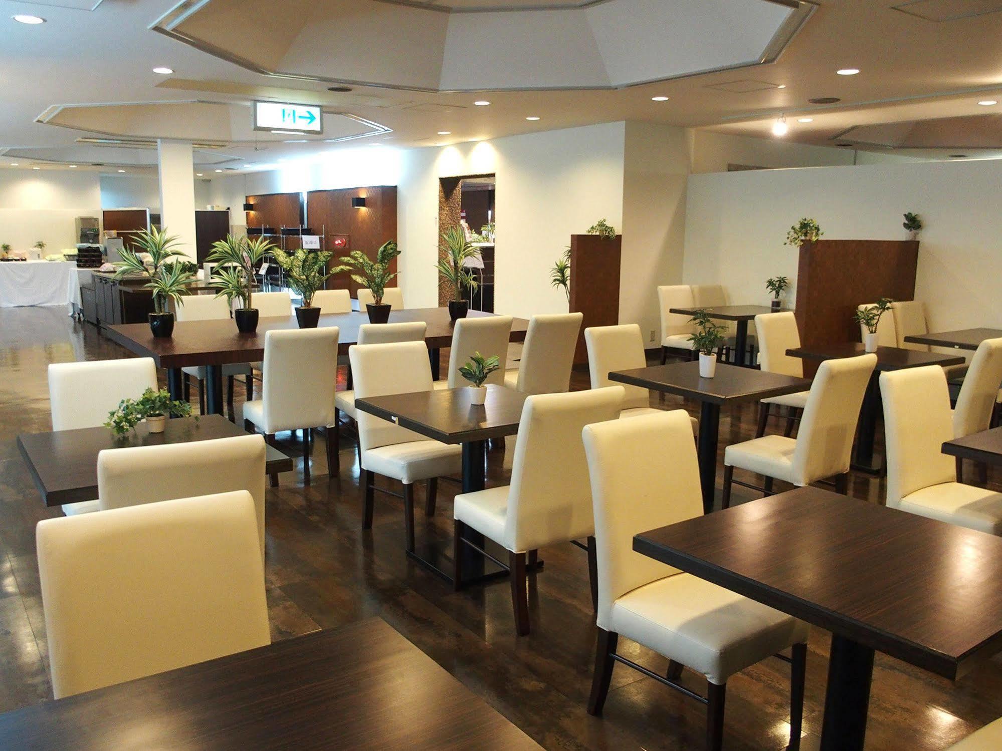 Hotel Livemax Budget Iyo Mishima Shikokuchuo Eksteriør billede